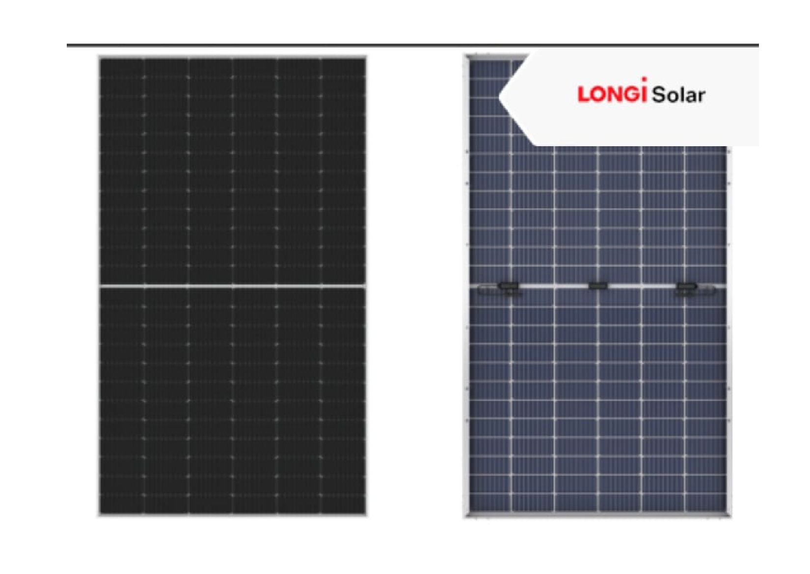 Dos paneles solares están ubicados uno al lado del otro sobre un fondo blanco.
