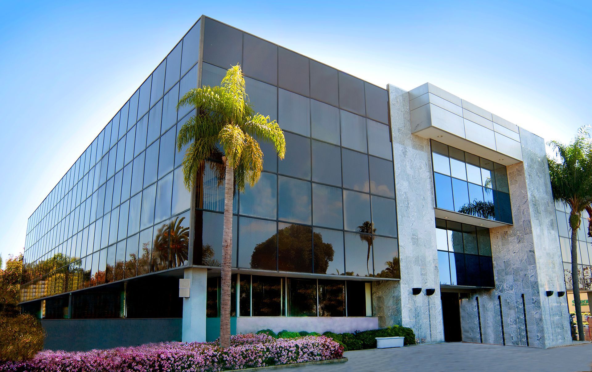 San Ysidro Health Chula Vista Clinic Outside View — San Clemente, CA — Consolidated Contracting