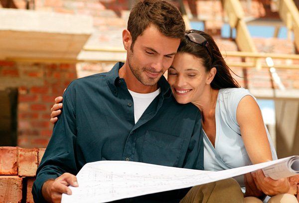 Couple looking at our house designs in Strathalbyn