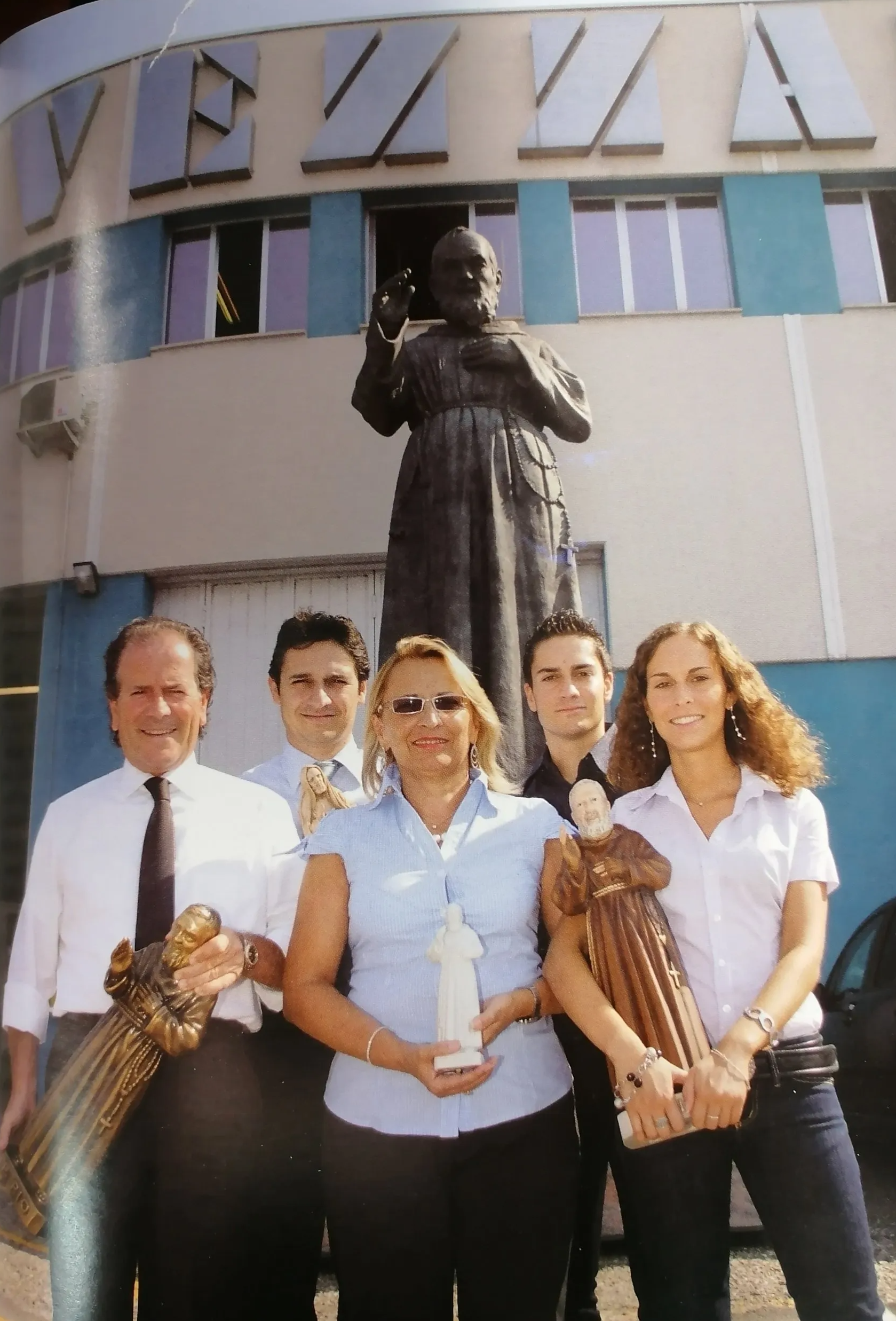 Famiglia Vezzani