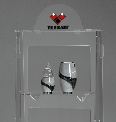 espositori in bianco e nero