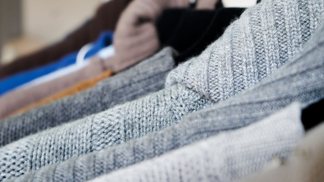 maglie in cashmere grigio