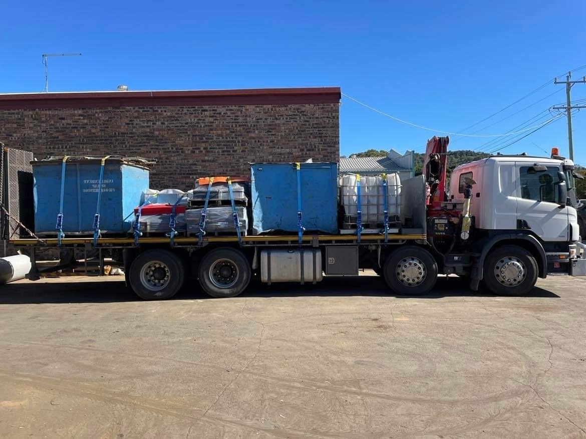 Recycling Truck with Load of Metal Scraps — Independent Scrap Metal in South Lismore, NSW