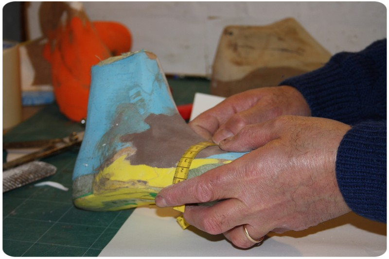 realizzazione di scarpe ortopediche