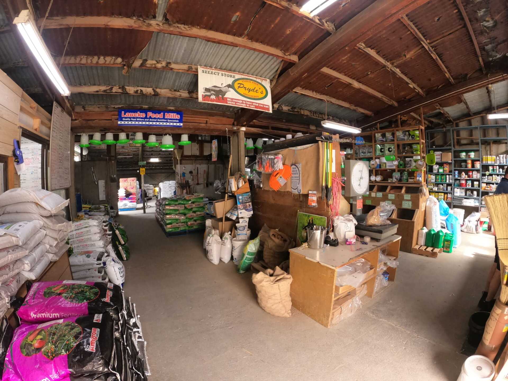 Gardening Products & Animal Feeds Canberra, ACT