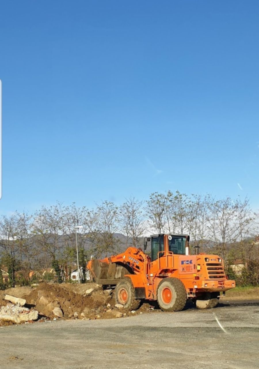 escavatore della ditta