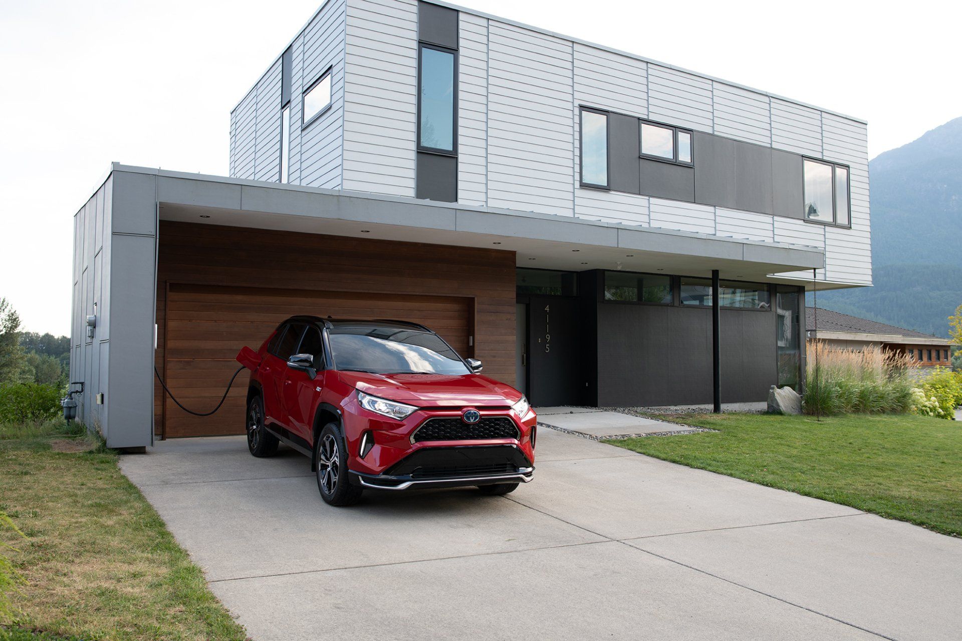 Full Service Toyota Dealership Toronto Woodbine Toyota