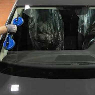 Parabrisas CR - profesionales en cristales automotrices