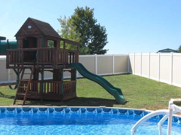 Chesterfield vinyl fence, White post and rails with tan