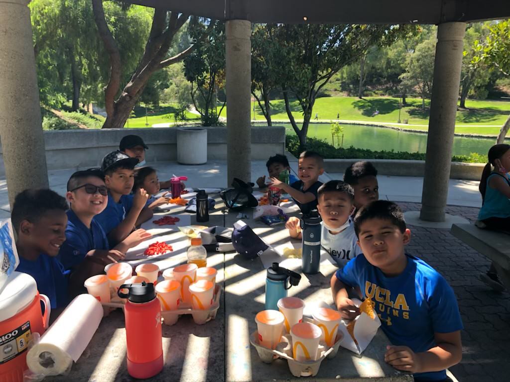 Kids at Yanky Farm — Chino Hills, CA — Sunshine Montessori School Of Chino Hills