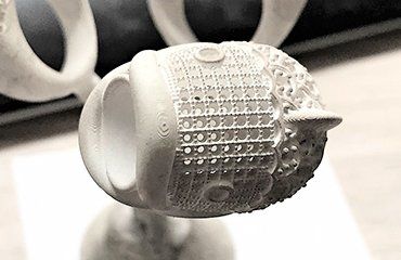 Clean burnout No ash residue is left during full burnout at 740° C. The BlueCast X10 can be used in all burnout cycles.