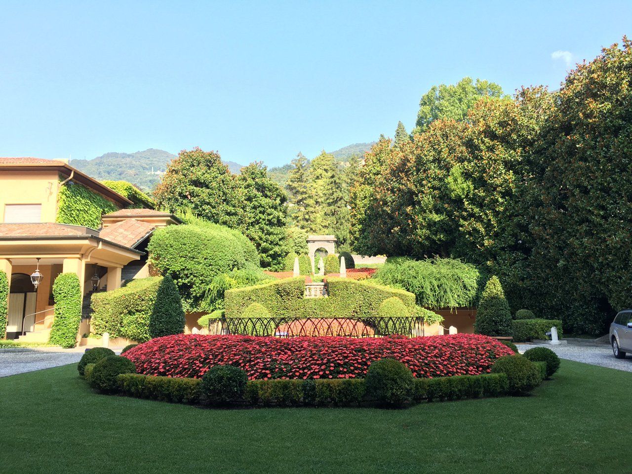 transfers from and to Lake Como