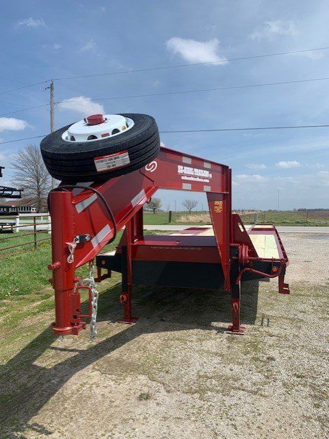 Red Dove Tail Gooseneck 