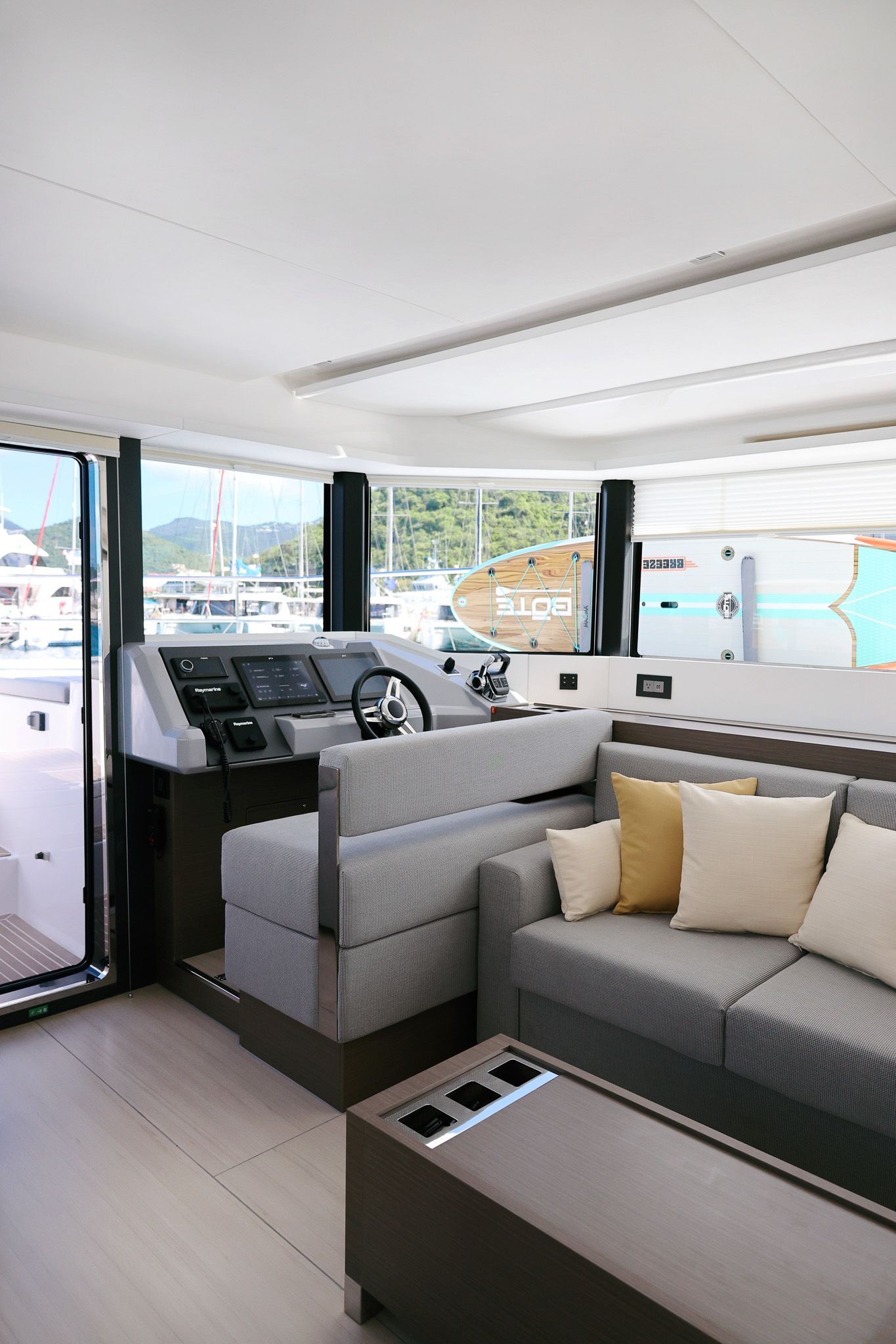 Interior cockpit of the Leopard 53 feet Power Cat by Arawak Charters