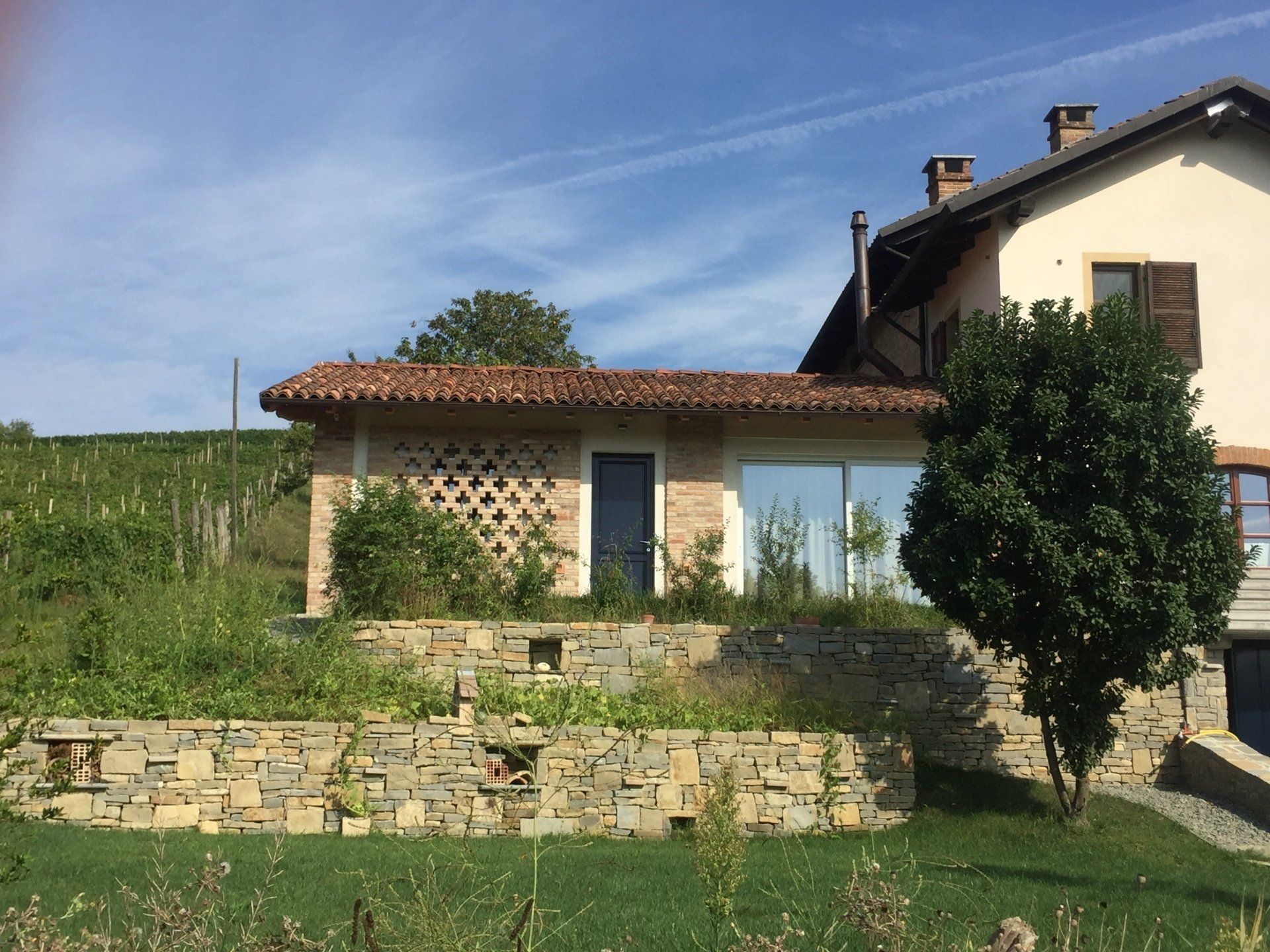 Ferienhaus im Piemont mit viel Grün und schönem Umschwung