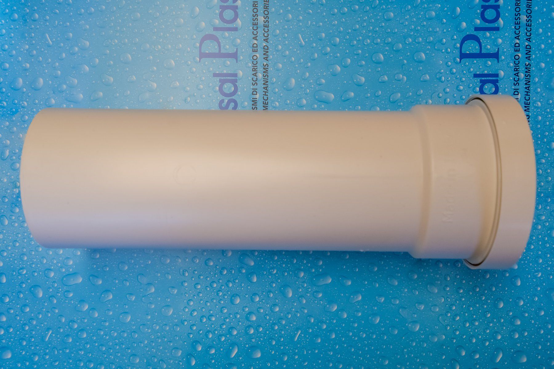 tubo di scarico in plastica