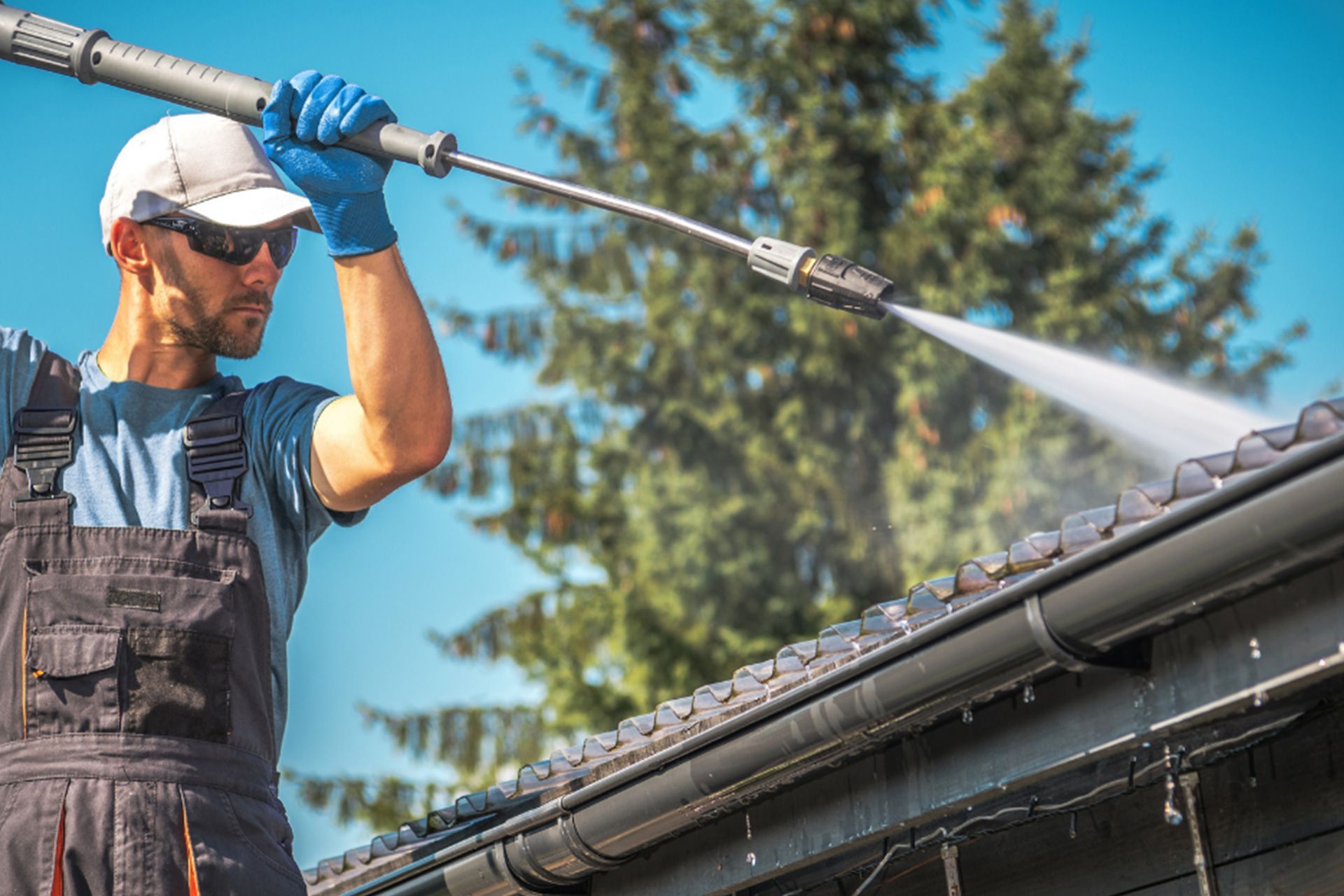 What Is Soft Wash Roof Cleaning and How Does It Work?