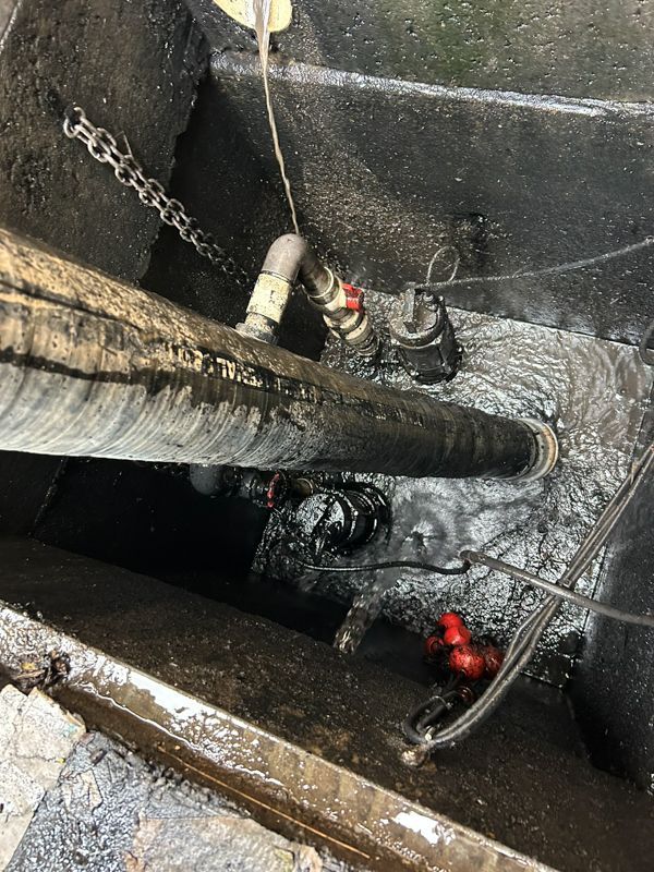 Grease Trap Pump-out