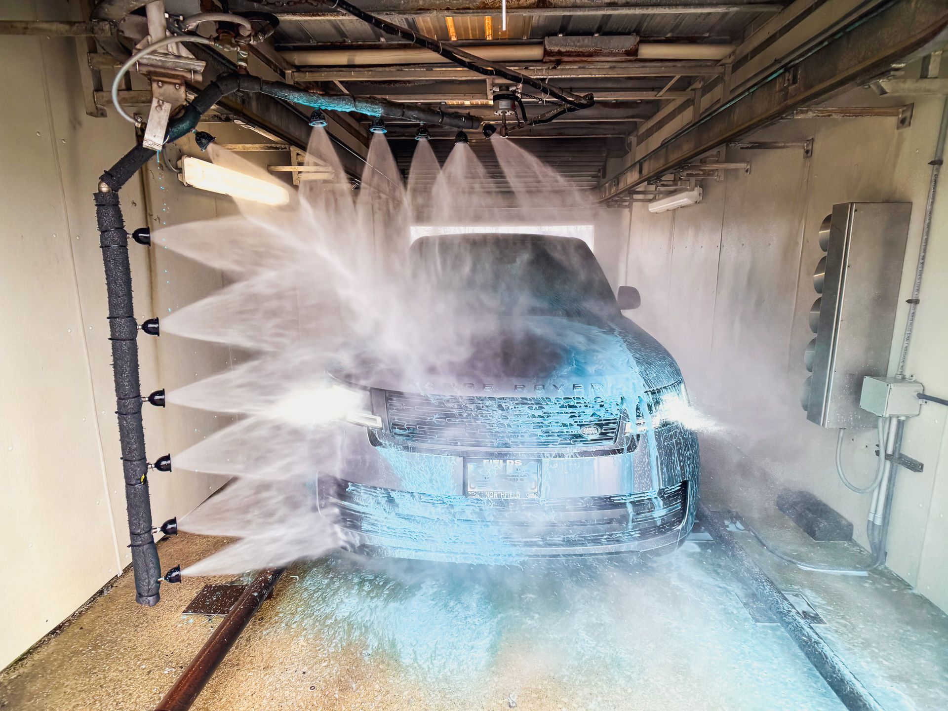 Montgomery Car Wash Automatic Bay Washing Car