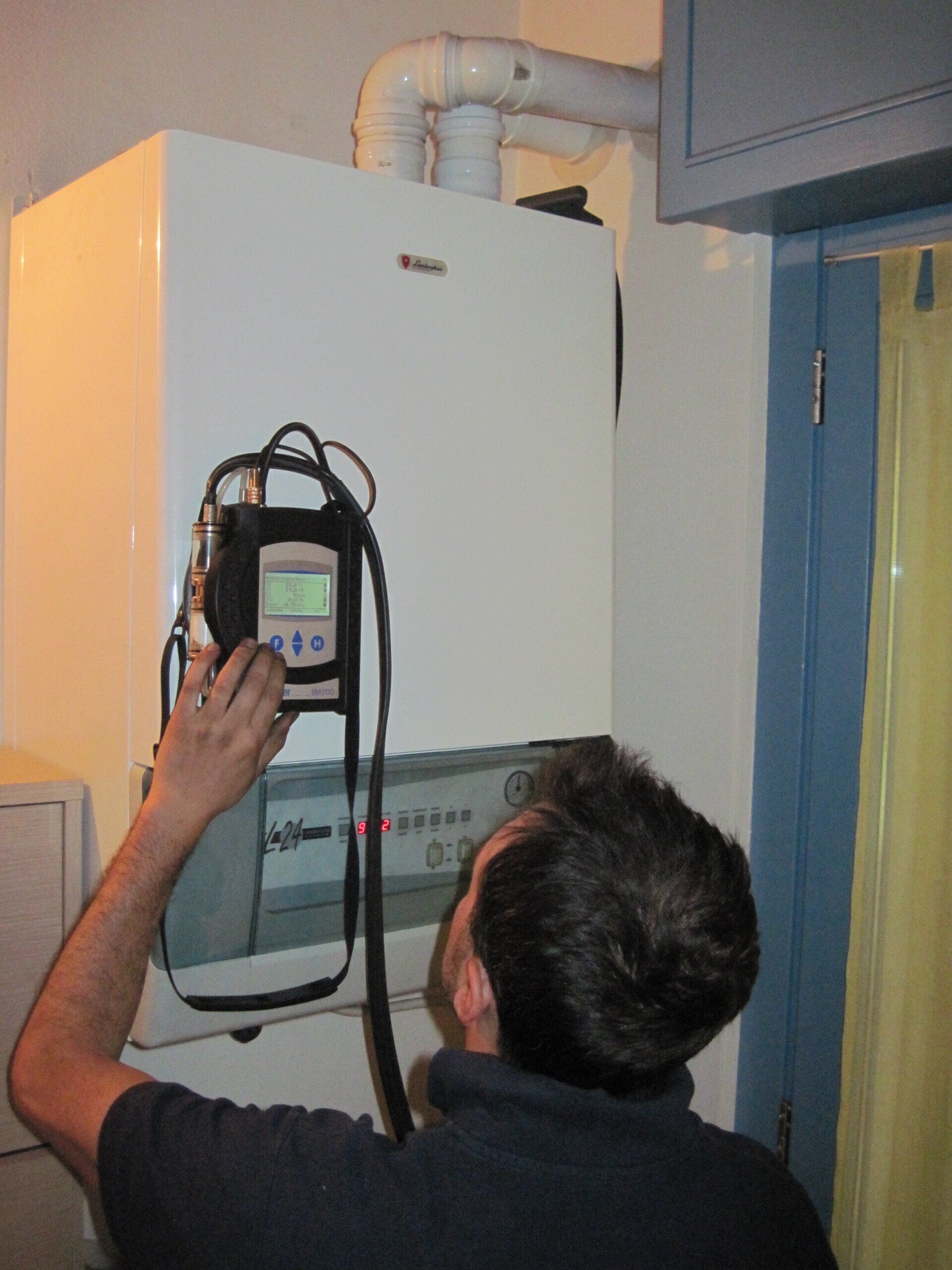 MANUTENZIONE CALDAIA