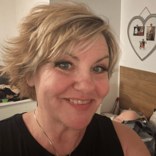 Stephanie, stylist at Platinum Salon and Spa