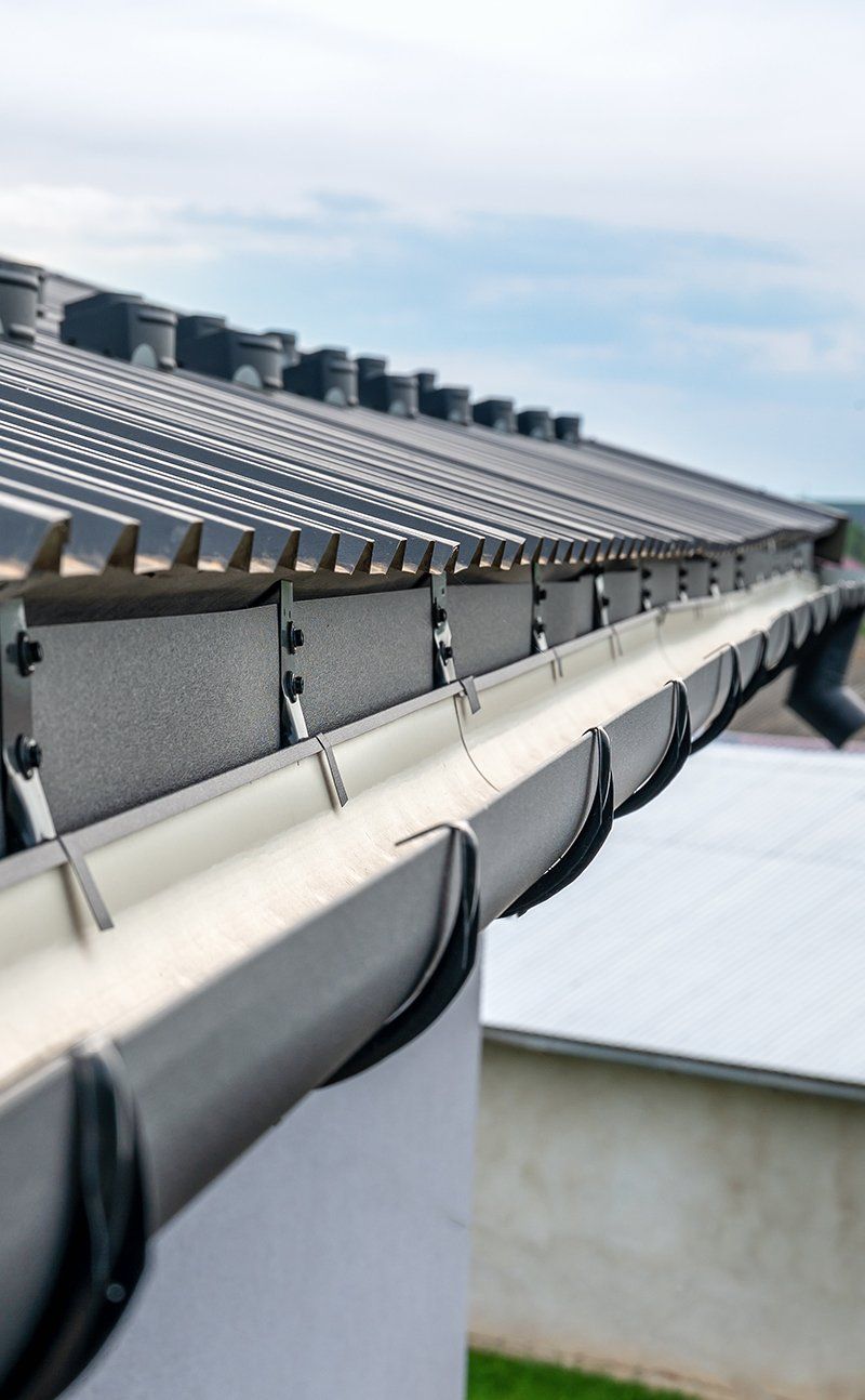 Roof Gutter