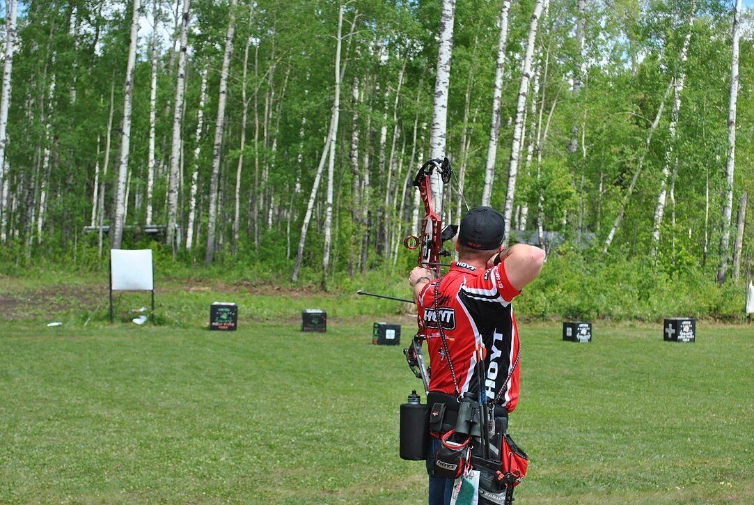 Archer Aiming for 3d Target