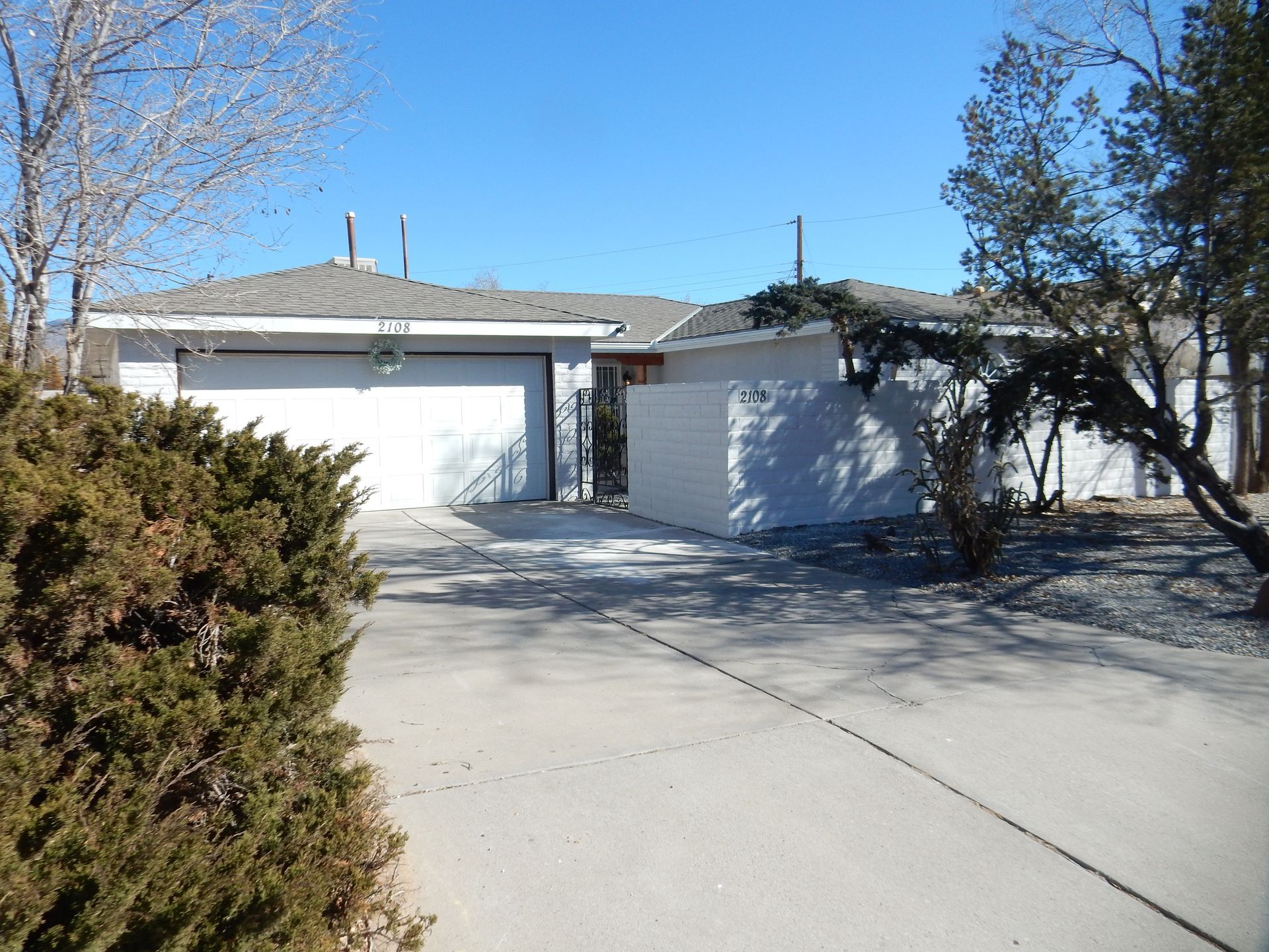 2108 Espanola Street in Albuquerque, NM - Call Advantage Pointe Properties