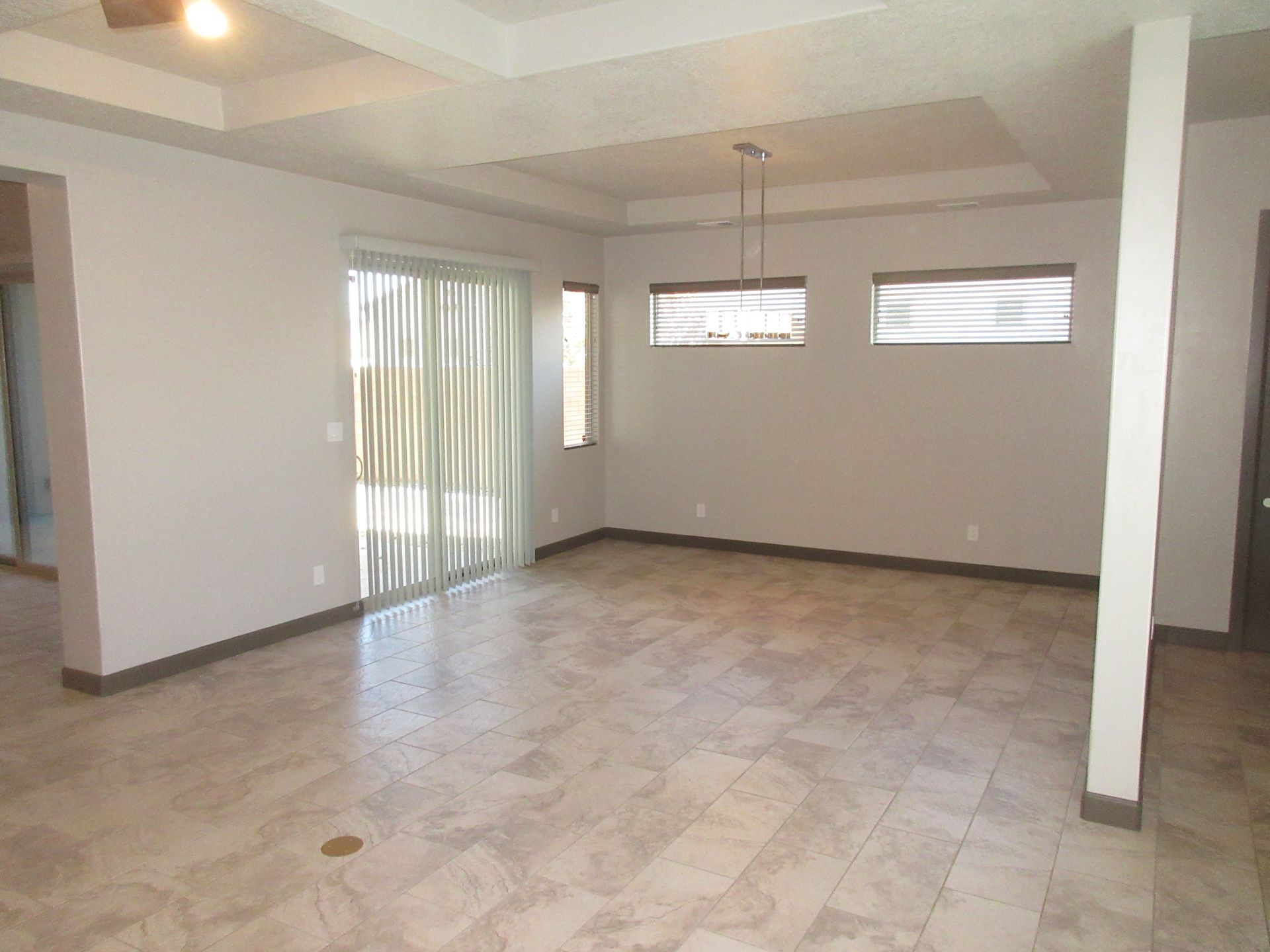 2215 Stieglitz Ave in Albuquerque, NM - Call Advantage Pointe Properties