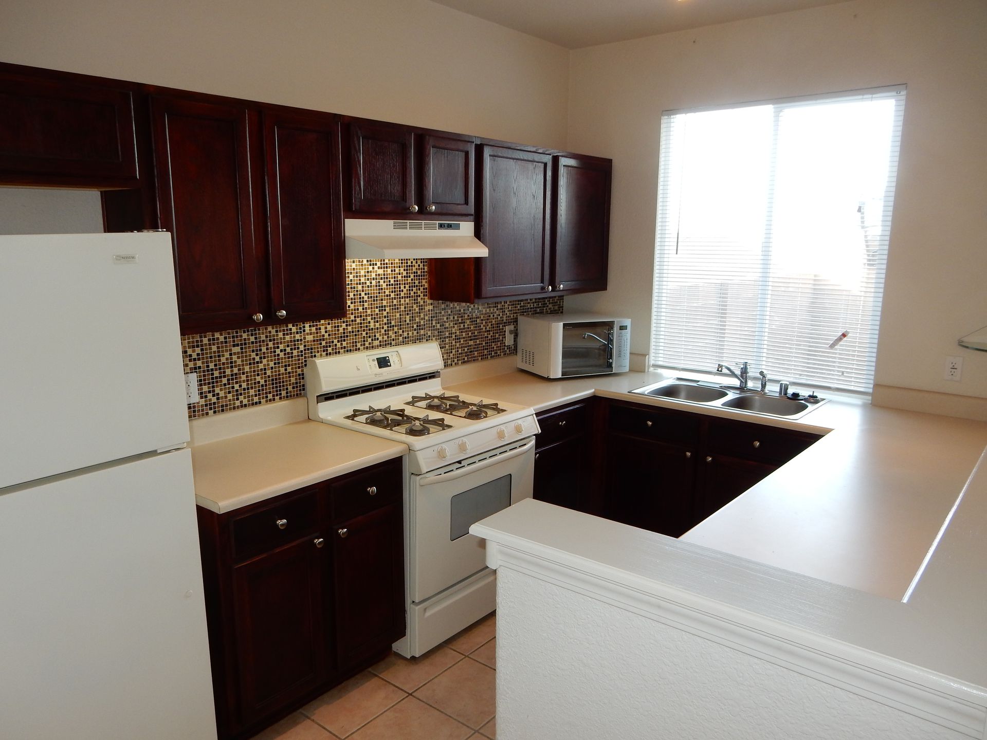 6501 San Antonio Drive in Albuquerque, NM - Call Advantage Pointe Properties