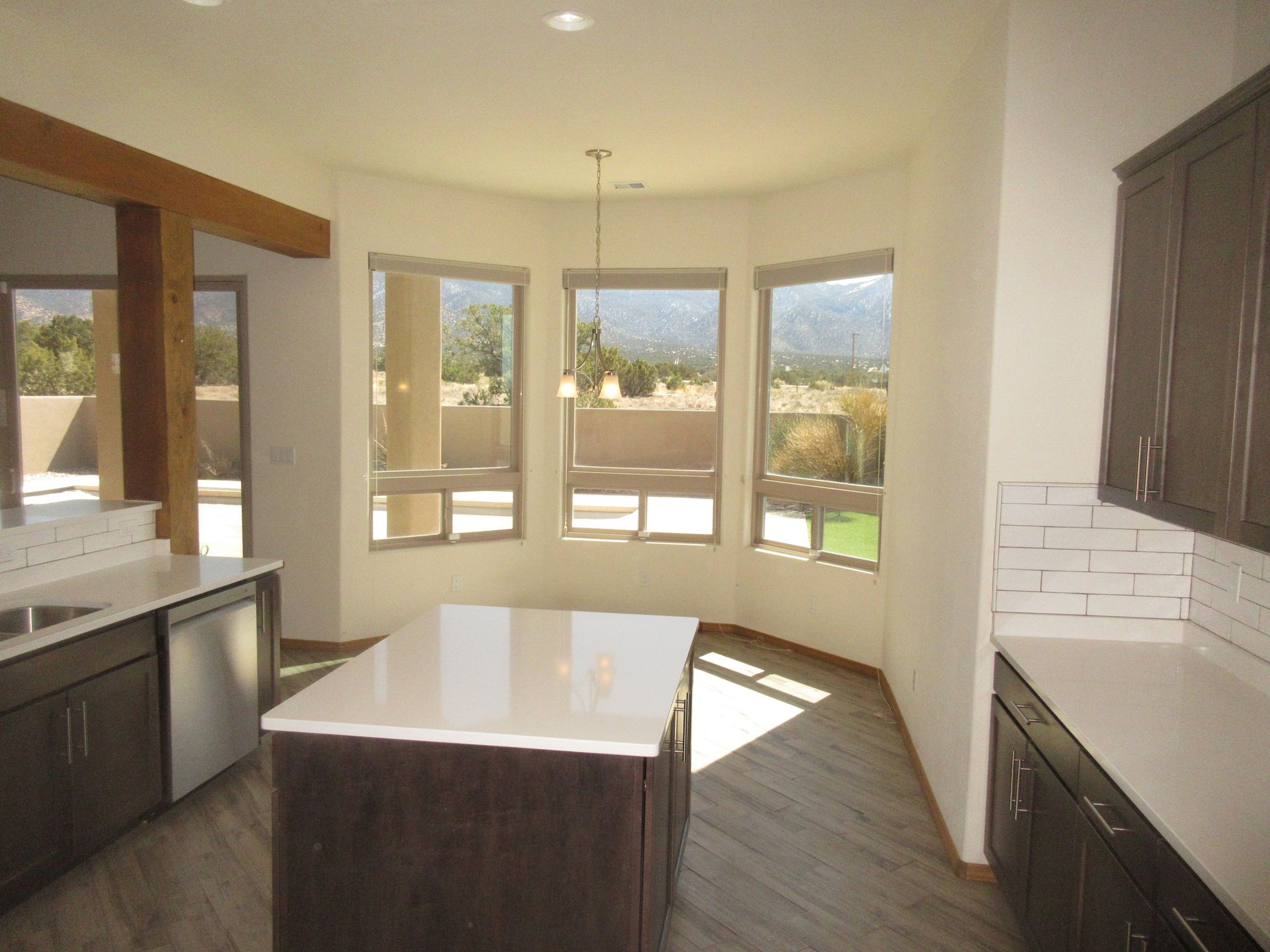 Inside view of the kitchen of a rental property in Placitas, NM with Advantage Pointe Properties that is 3BDR/2BA/3CG