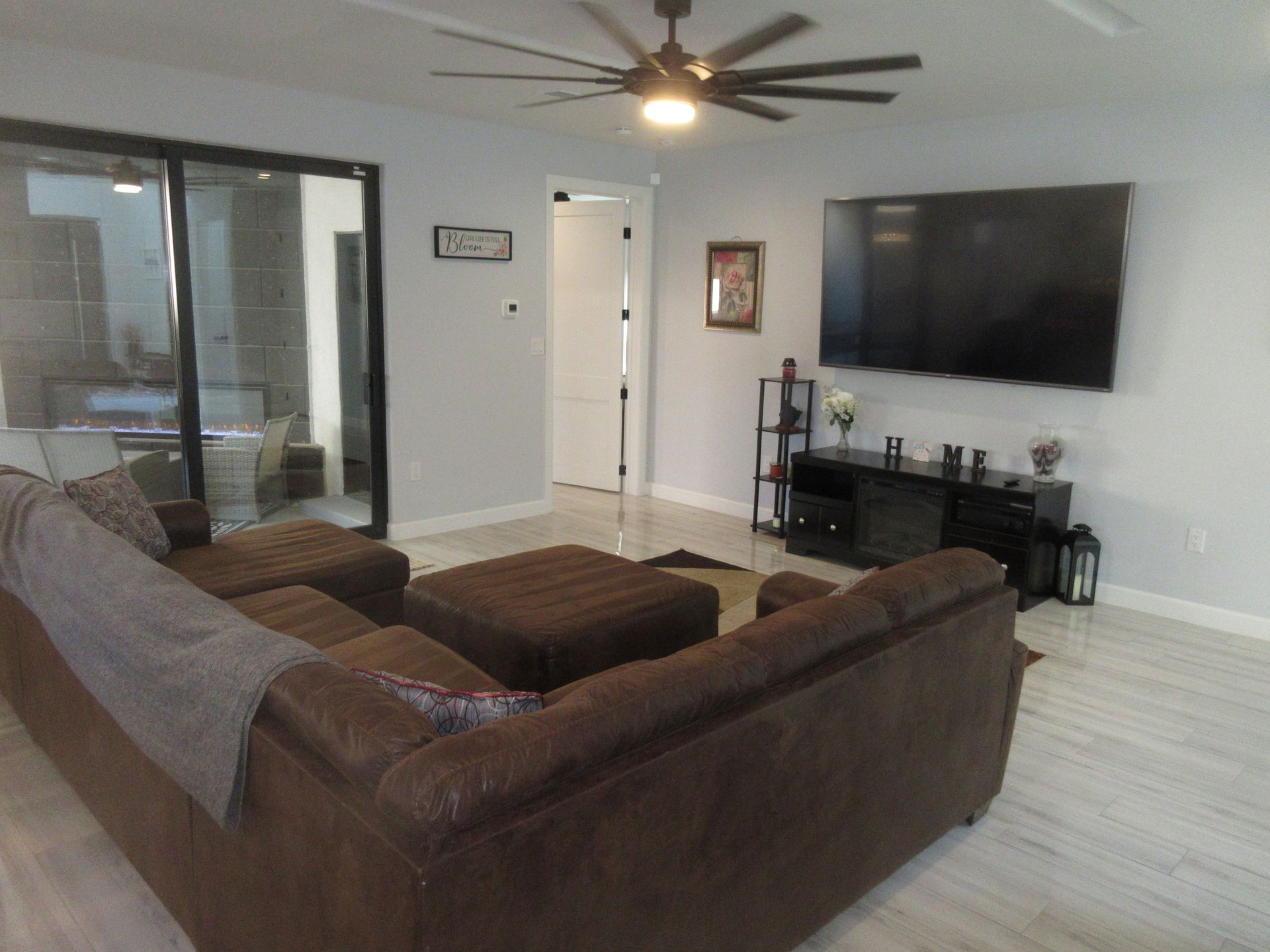 5227 Apollo Drive in Albuquerque, NM - Call Advantage Pointe Properties