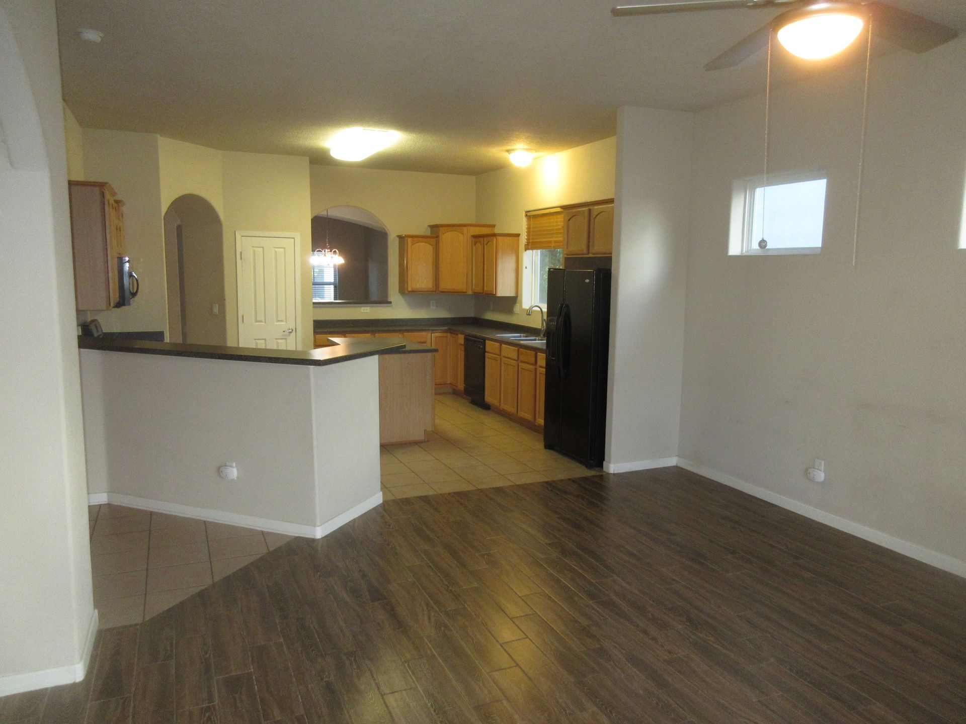 2127 N Ensenada Circle in Albuquerque, NM - Call Advantage Pointe Properties