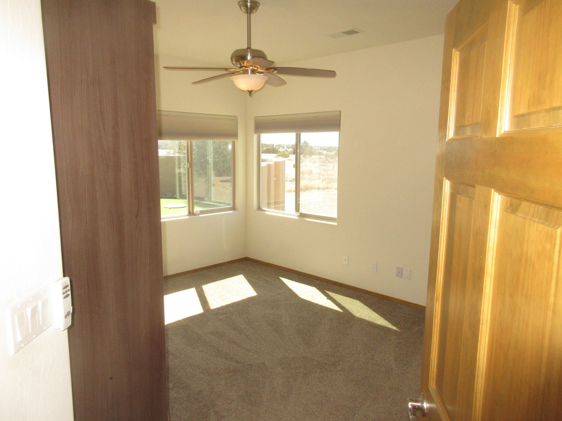 Inside view of the guest bedroom of a rental property in Placitas, NM with Advantage Pointe Properties that is 3BDR/2BA/3CG