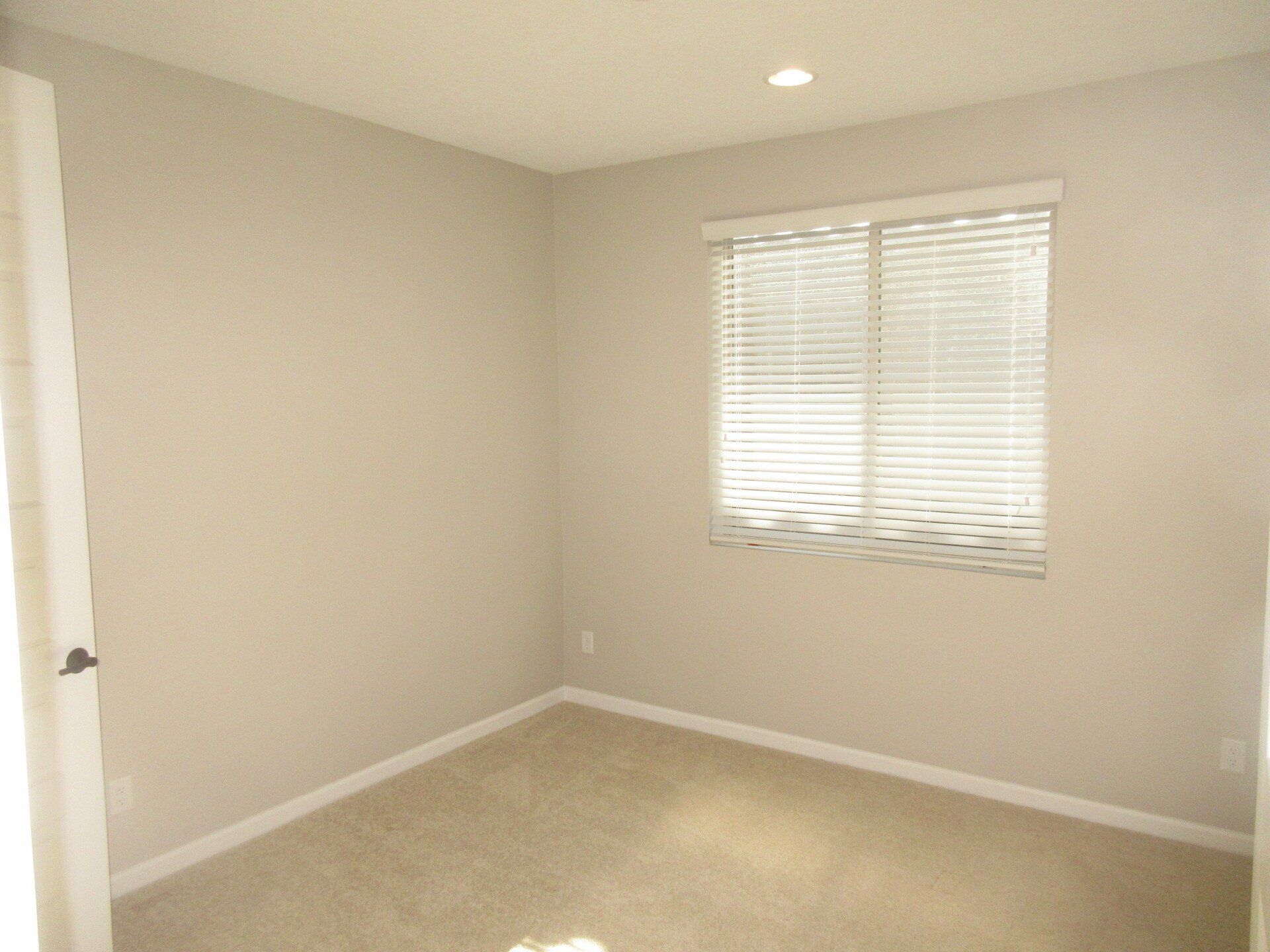 This home has 3BR with Home Office/Study, 2BA, 2CG - Call Advantage Pointe Properties to learn more today!