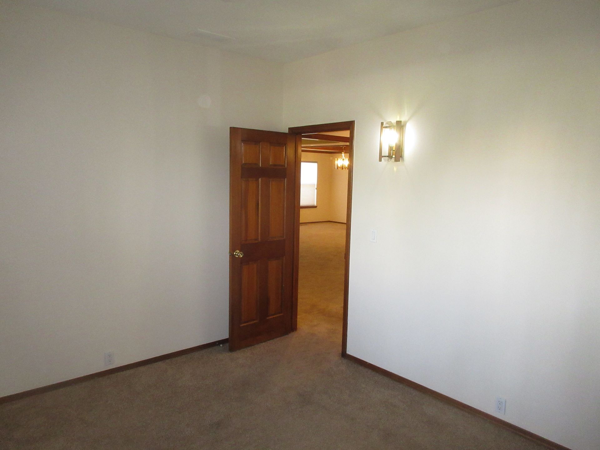 6904 La Costa Drive in Albuquerque, NM - Call Advantage Pointe Properties