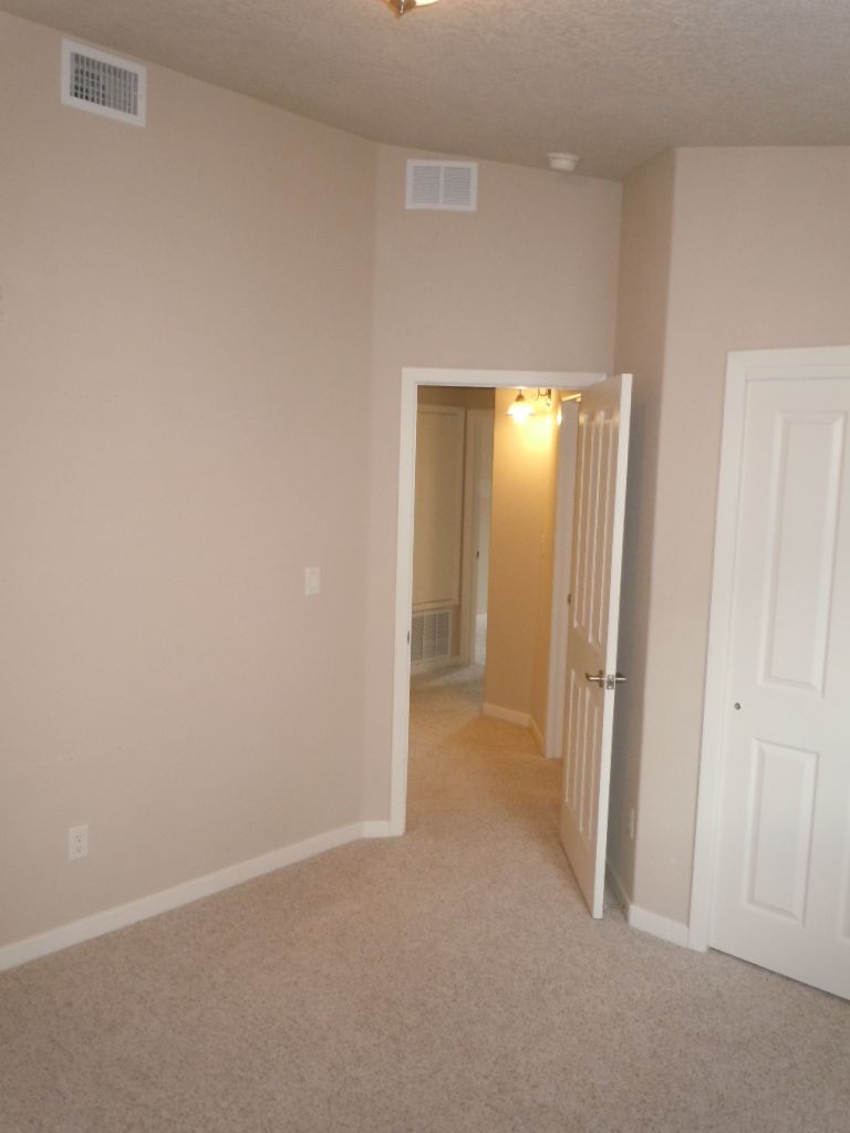 2127 N Ensenada Circle in Albuquerque, NM - Call Advantage Pointe Properties