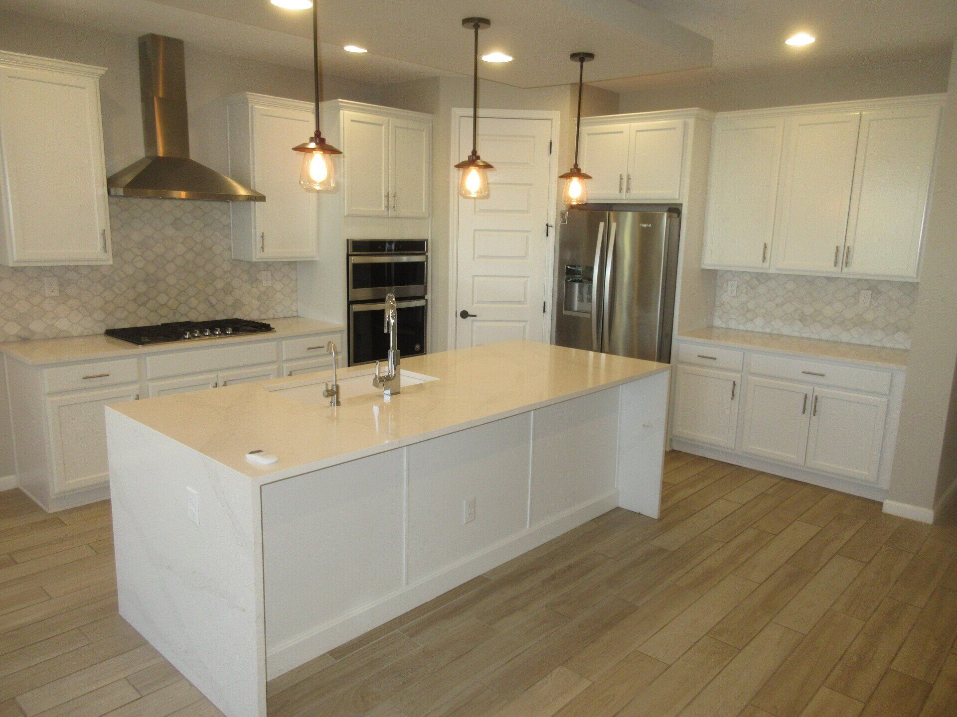 This home has 3BR with Home Office/Study, 2BA, 2CG - Call Advantage Pointe Properties to learn more today!