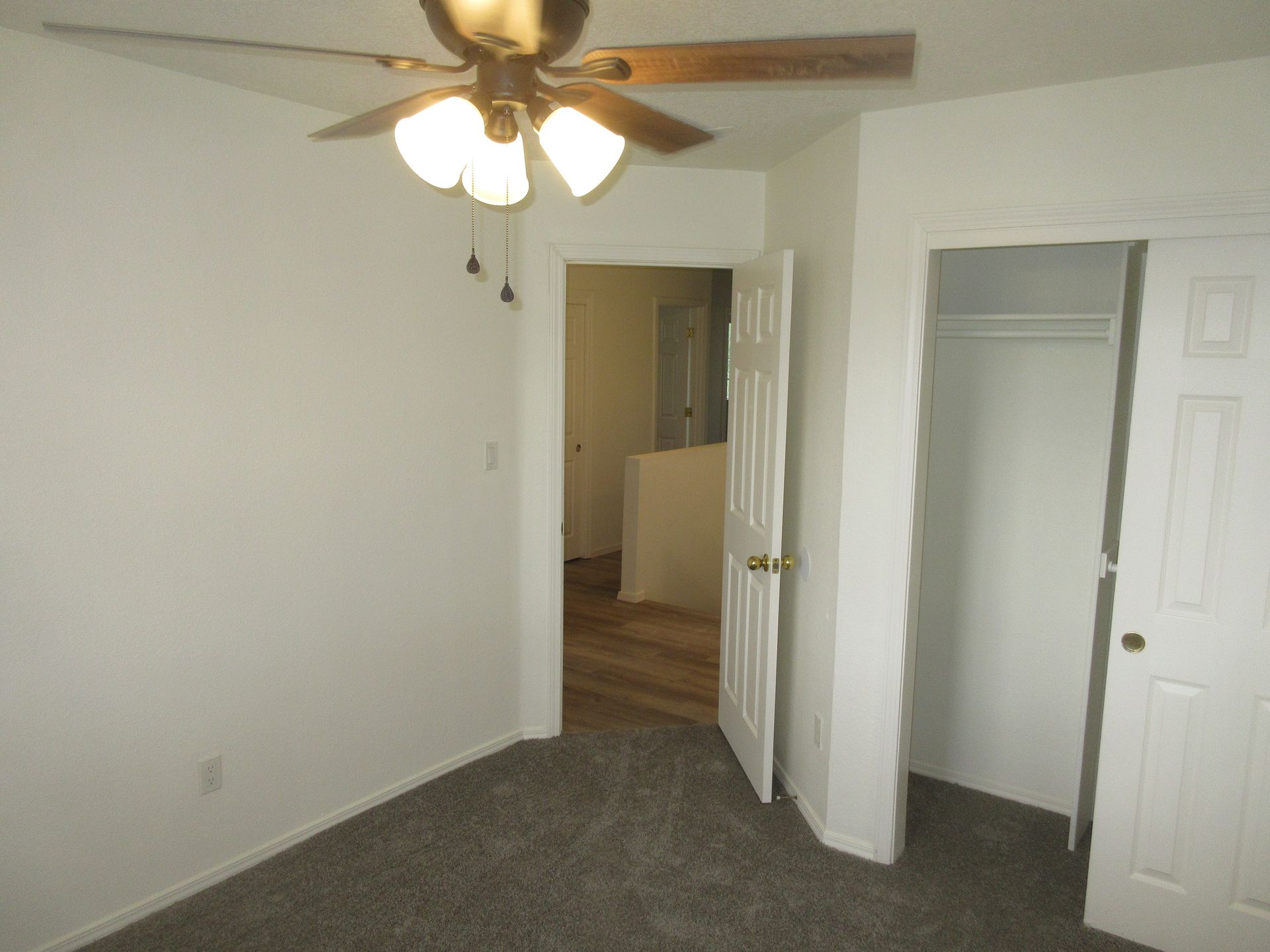 6615 Charwood Road in Albuquerque, NM - Call Advantage Pointe Properties