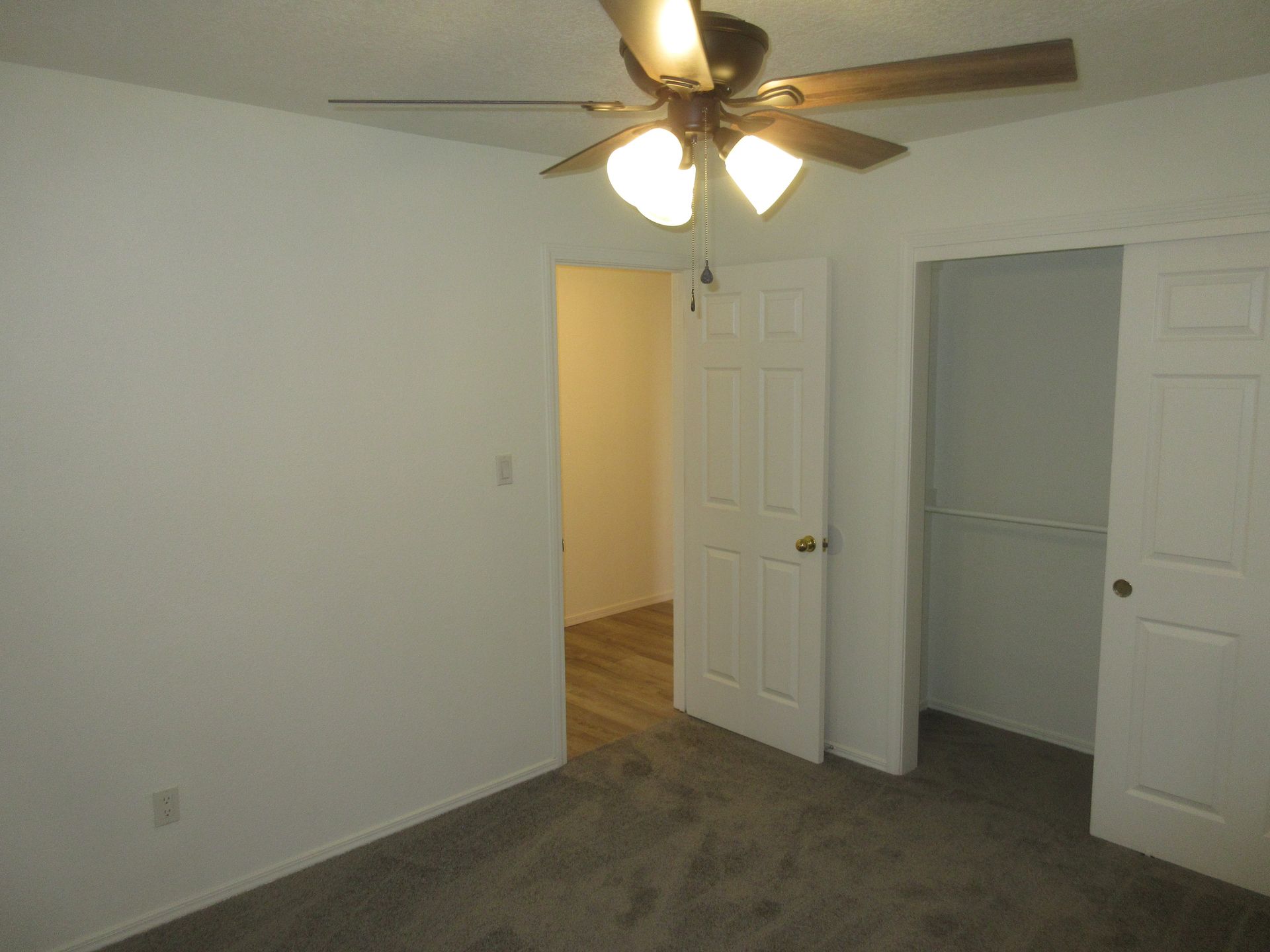 6615 Charwood Road in Albuquerque, NM - Call Advantage Pointe Properties