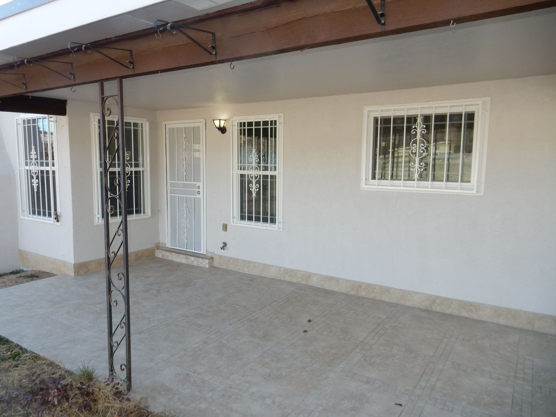 2108 Espanola Street in Albuquerque, NM - Call Advantage Pointe Properties