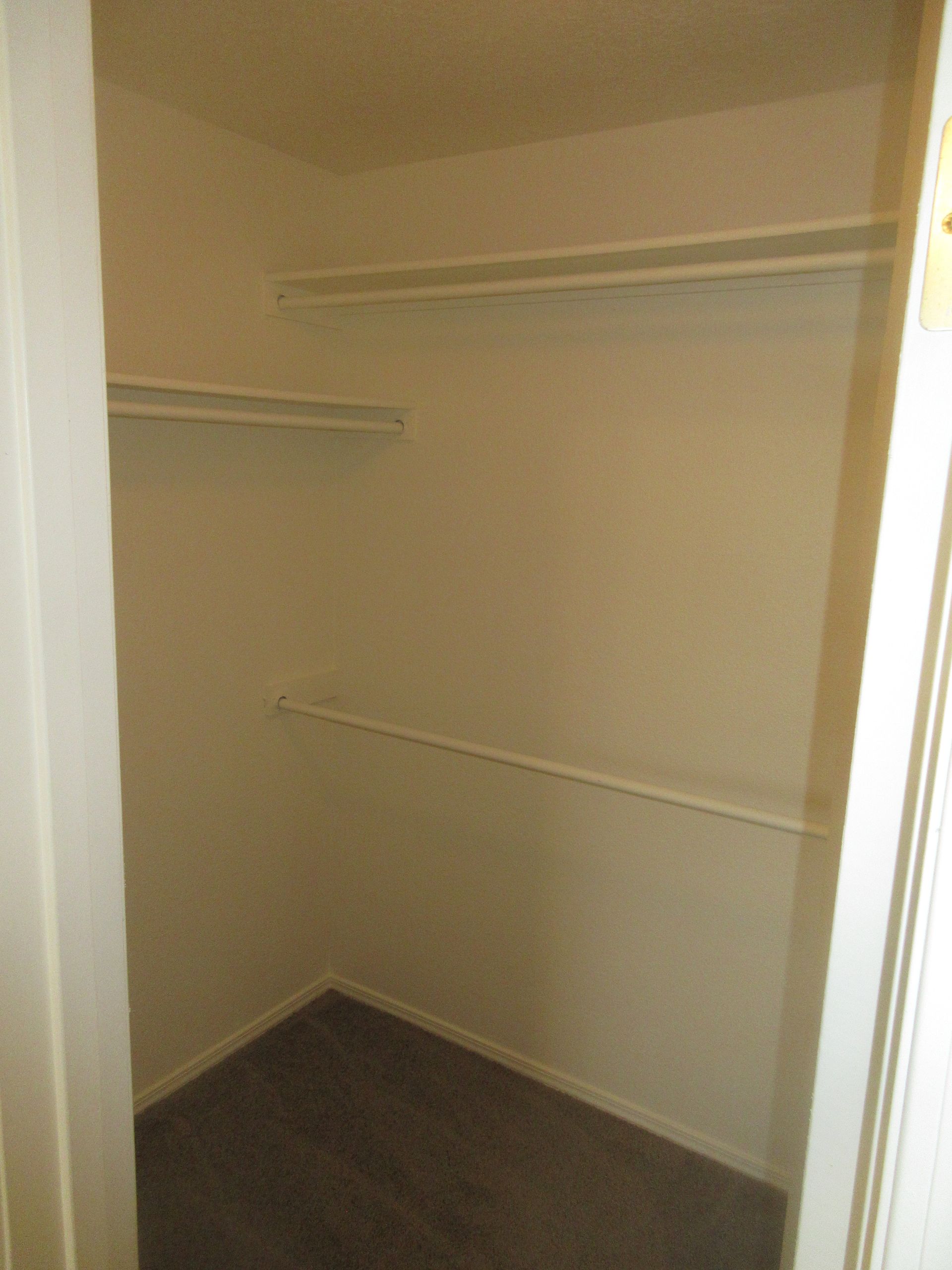 6615 Charwood Road in Albuquerque, NM - Call Advantage Pointe Properties