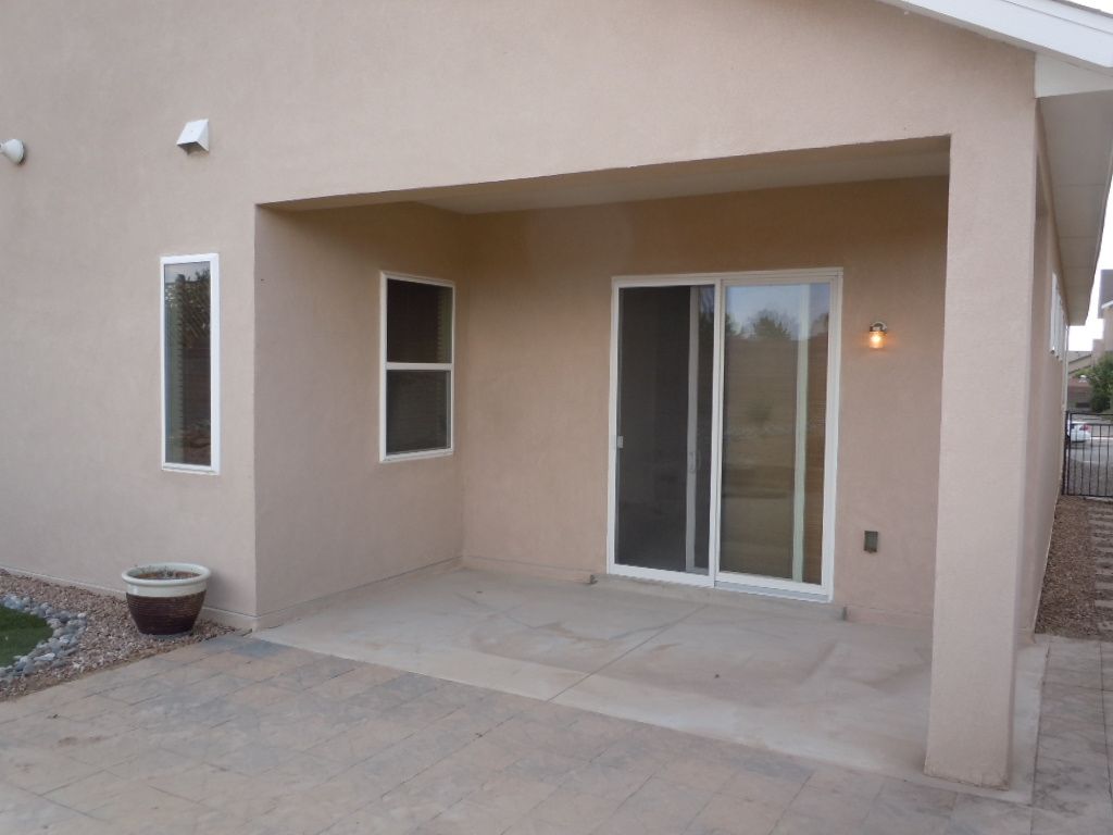 2127 N Ensenada Circle in Albuquerque, NM - Call Advantage Pointe Properties