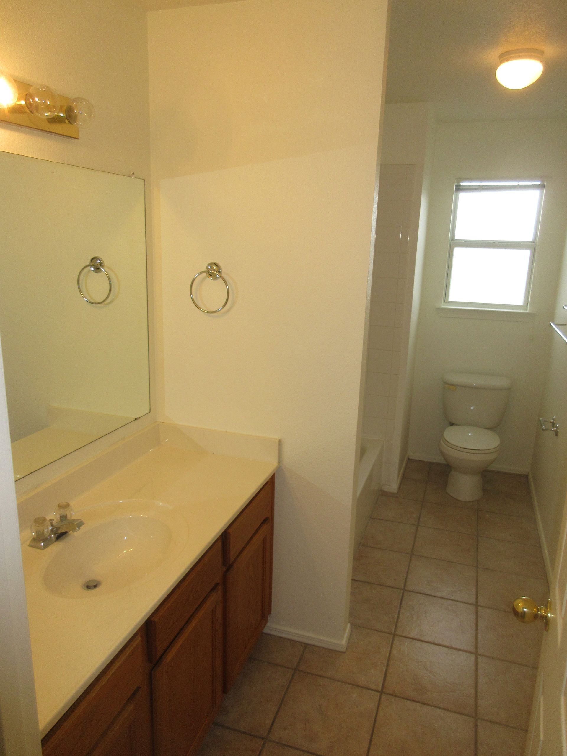 6615 Charwood Road in Albuquerque, NM - Call Advantage Pointe Properties