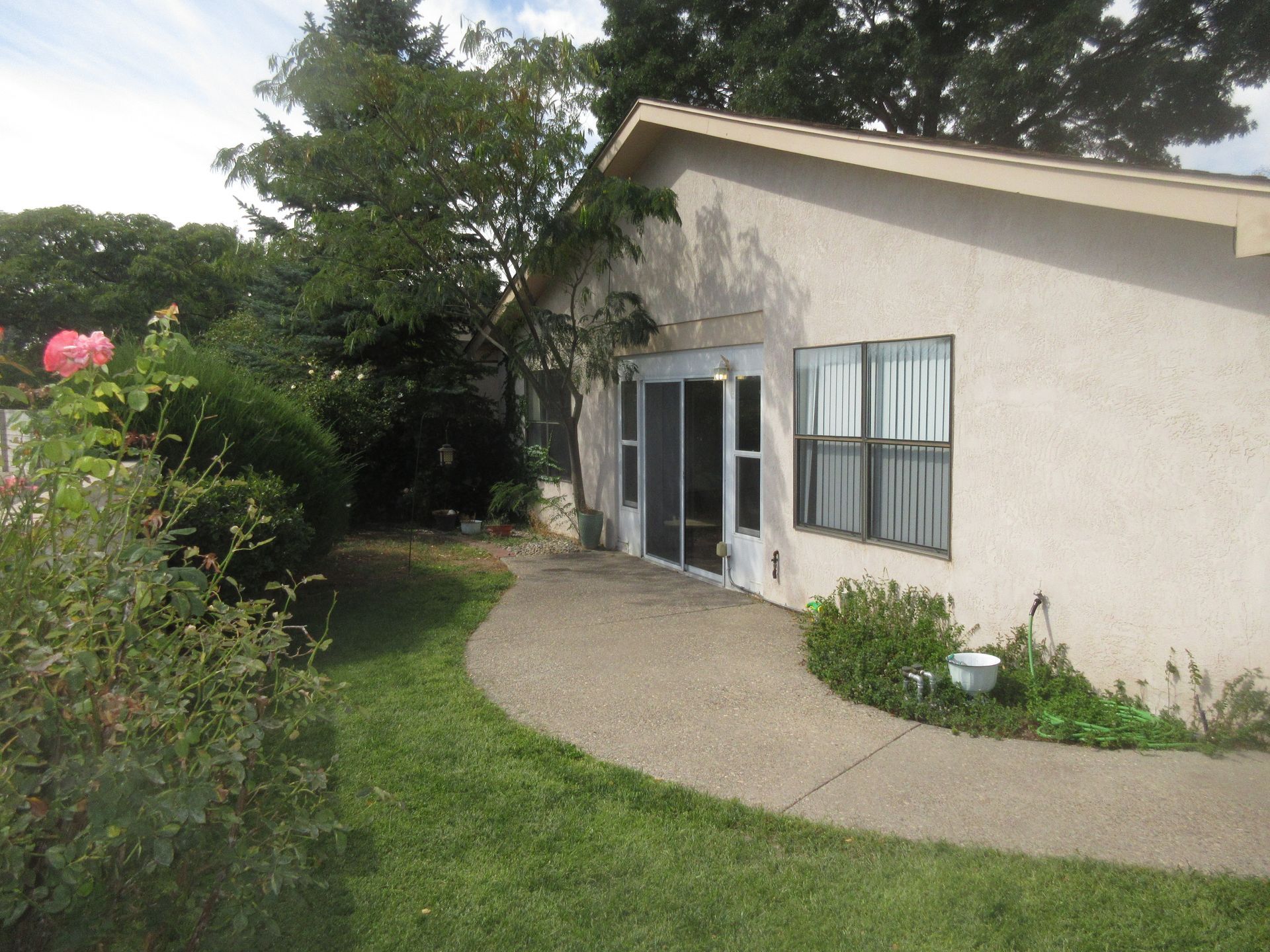 6904 La Costa Drive in Albuquerque, NM - Call Advantage Pointe Properties