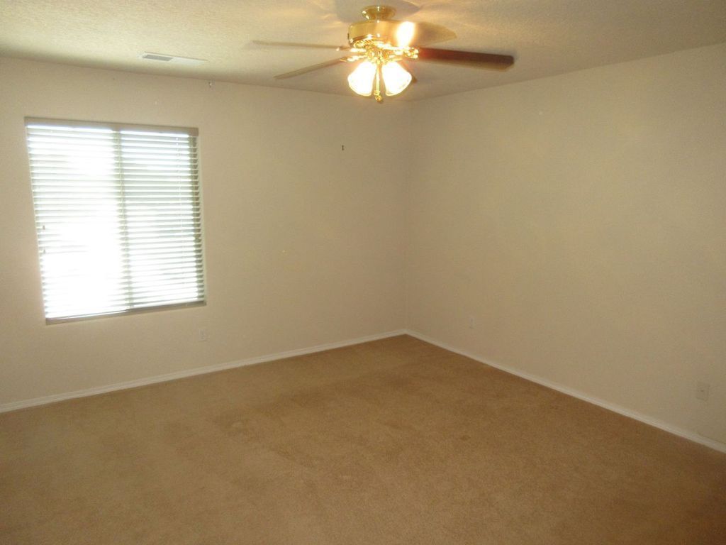 9640 Pago Place in Albuquerque, NM - Call Advantage Pointe Properties