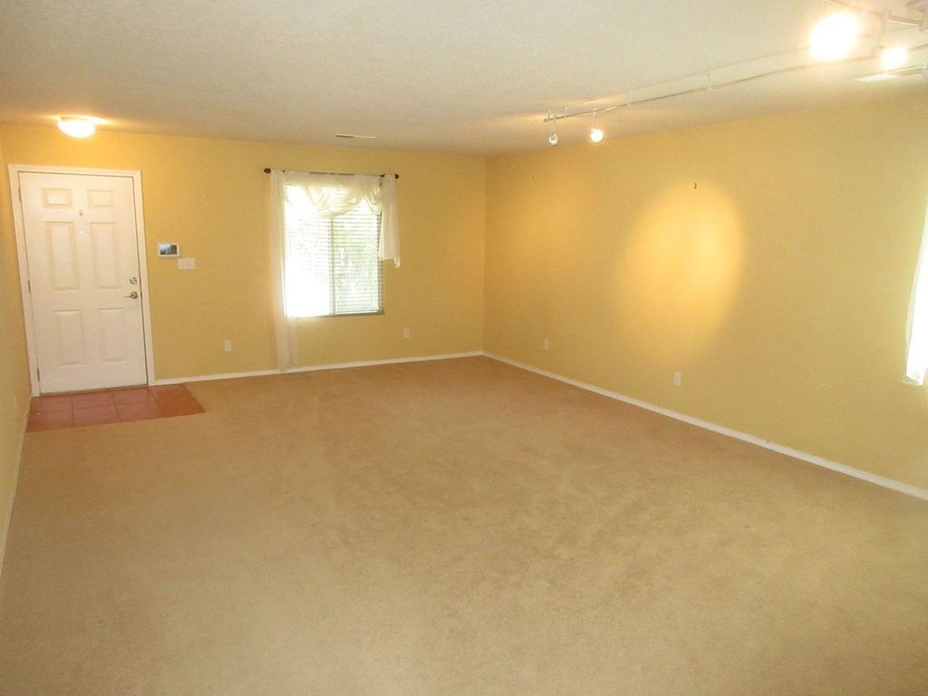 9640 Pago Place in Albuquerque, NM - Call Advantage Pointe Properties