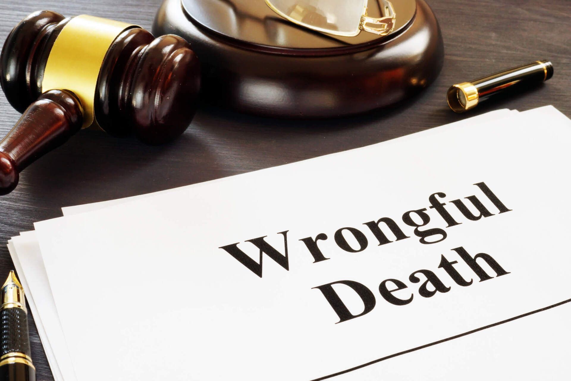 Report and Gavel in a Court — Metairie, LA — Clement Donelon, Attorney At Law