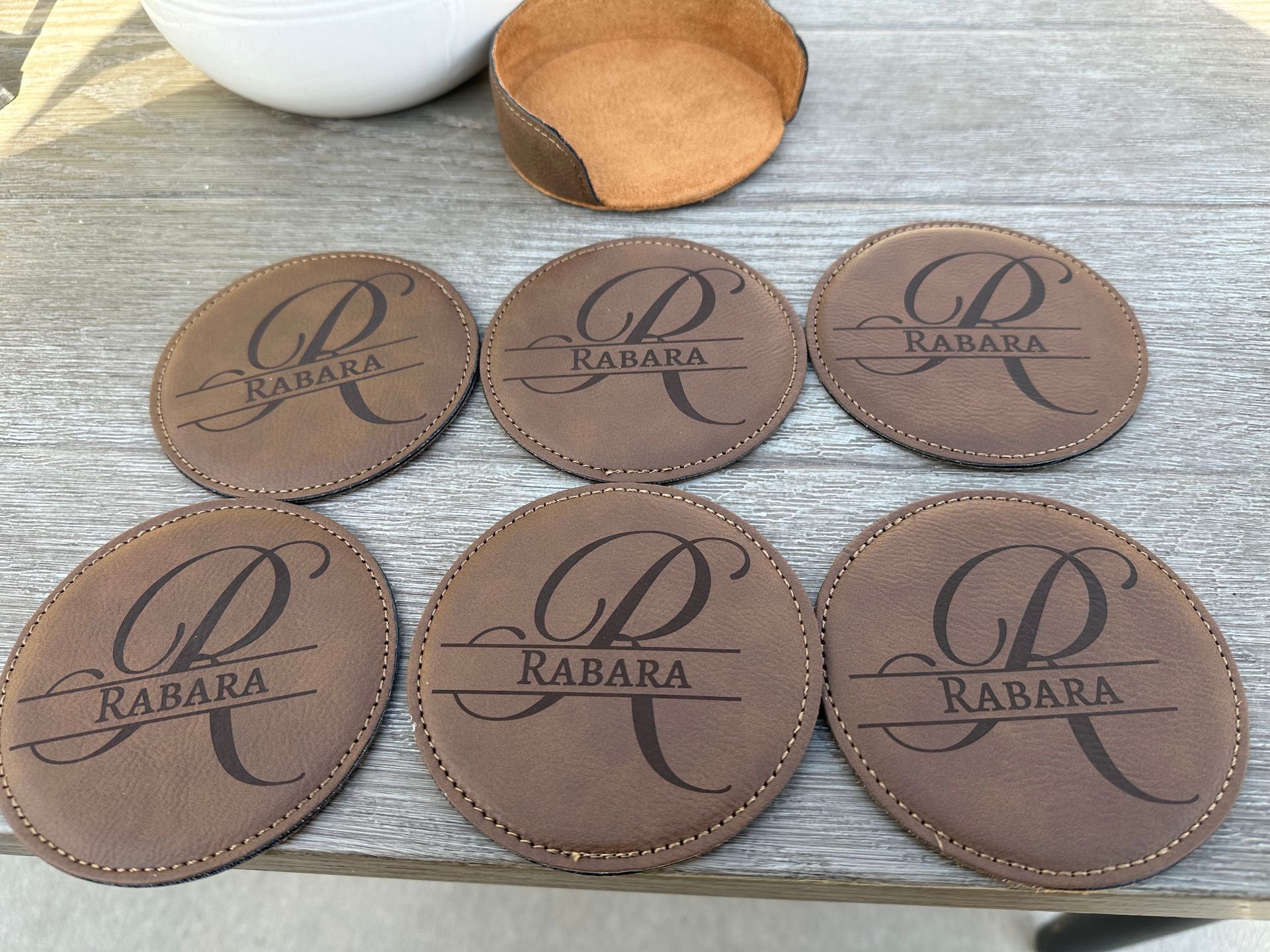 BROWN ROUND COASTER SET (6 pcs with Holder)