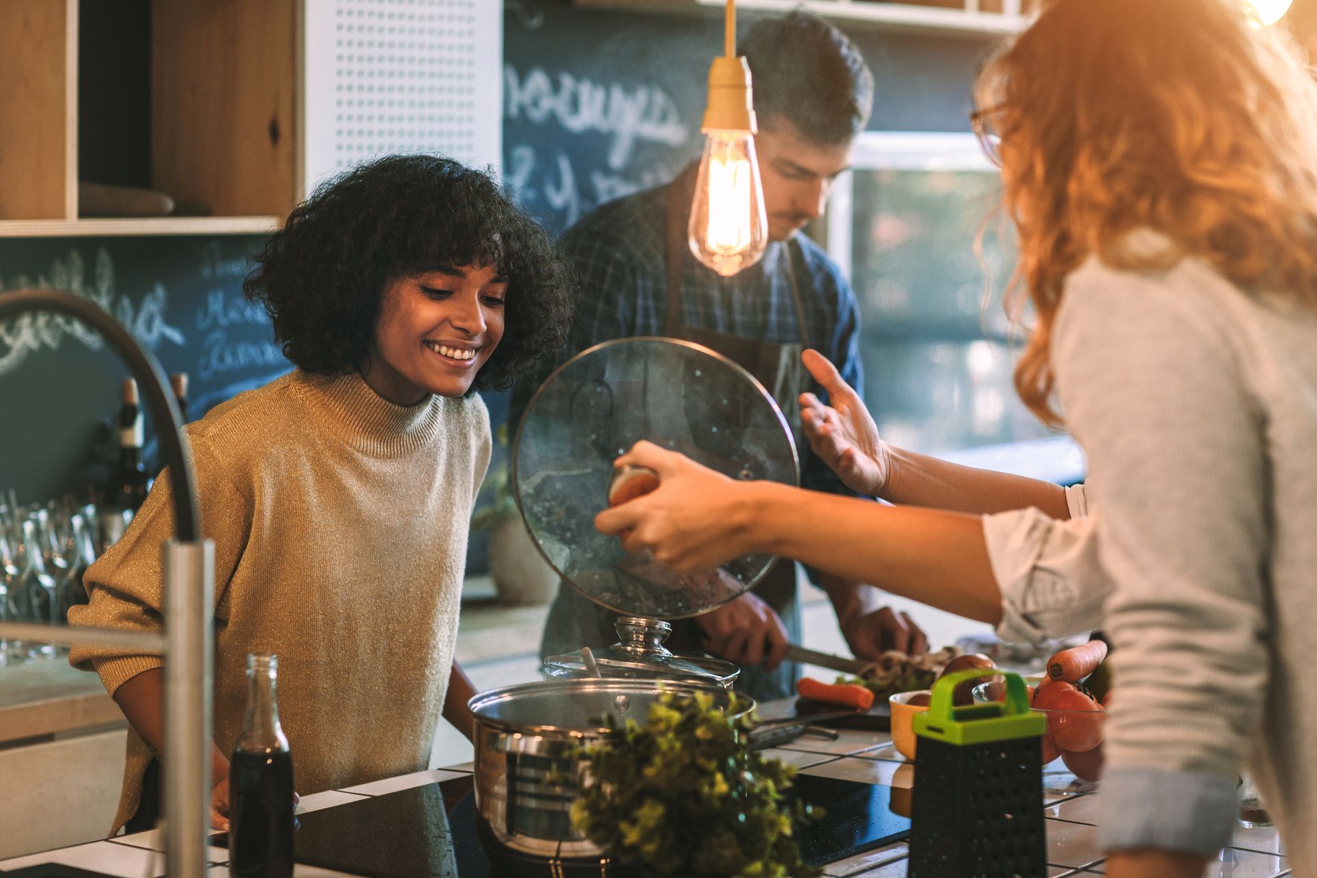 persone in cucina